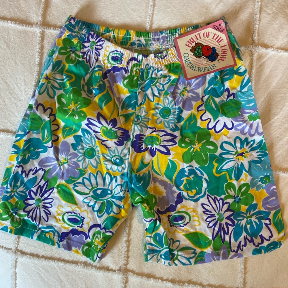 NWT - NOS vintage 1990s girls colorful elastic waistband shorts